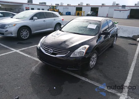 2012 Nissan Altima 2.5 S z USA, uszkodzony, nr VIN 1N4AL2AP3CN562135